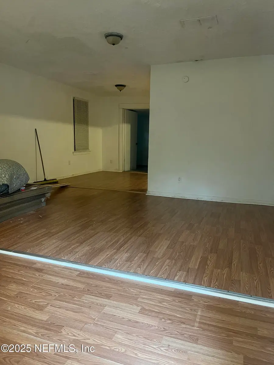 875 Prospect Street, Jacksonville, FL 32254 - Image #3