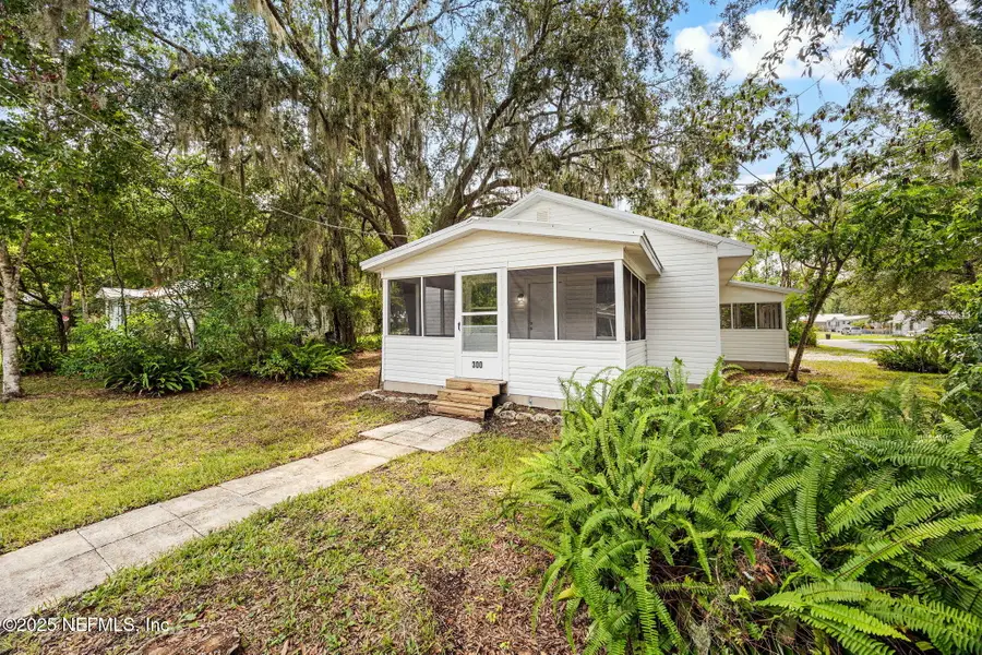 300 E Cochran Avenue, Hastings, FL 32145 - Image #3