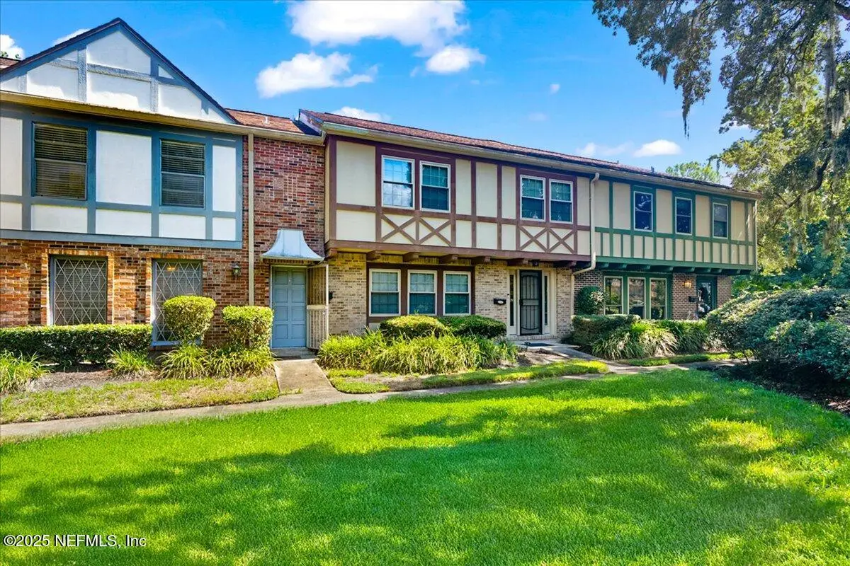 8150 Sutton E Place, Jacksonville, FL 32217 - Image #1