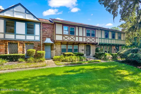 8150 Sutton E Place, Jacksonville, FL 32217