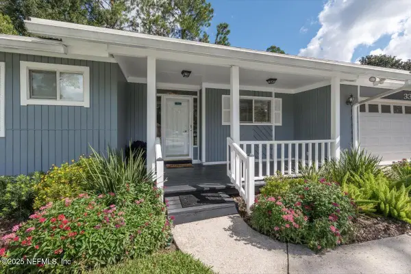 3393 Viceroy N Drive, Jacksonville, FL 32257