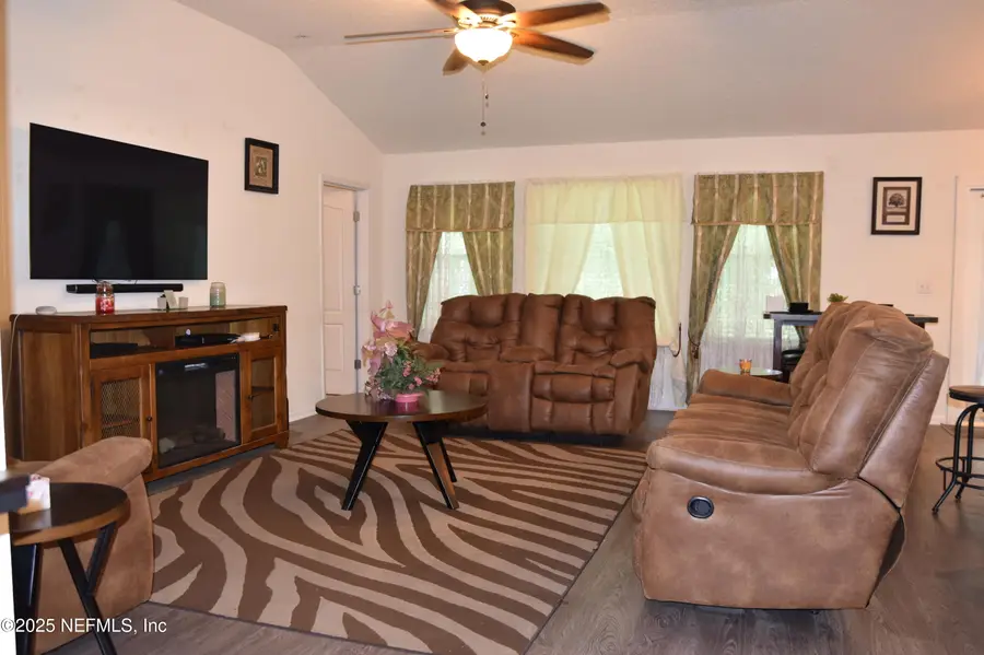 4629 Avamya Court, Jacksonville, FL 32210 - Image #3