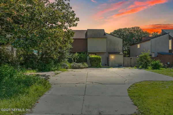 1741 Seminole Road, Atlantic Beach, FL 32233