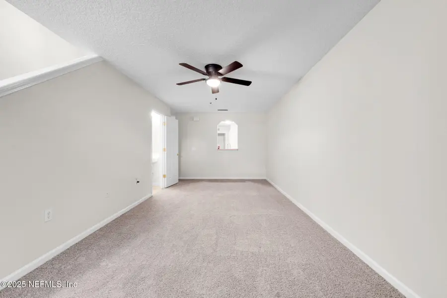8400 Mcgirts Village Lane, Jacksonville, FL 32210 - Image #3