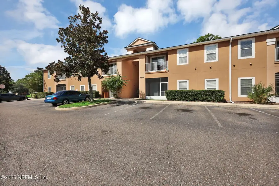 9556 Armelle Way #13, Jacksonville, FL 32257 - Image #2
