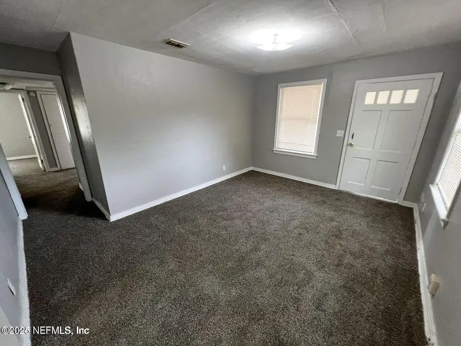 5035 Campenella Drive, Jacksonville, FL 32209 - Image #2