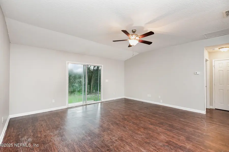 8073 Violet Willow Lane, Jacksonville, FL 32244 - Image #3