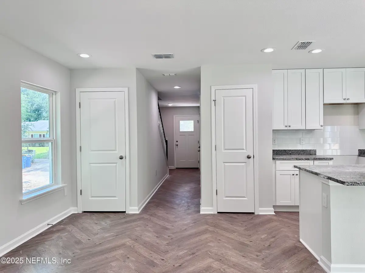 11772 Raven W Drive, Jacksonville, FL 32218 - Image #1