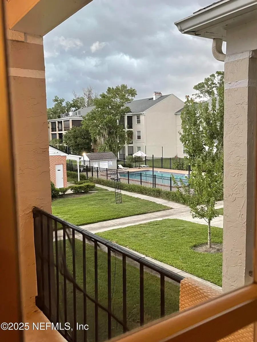 4303 S Plaza Gate Lane #202, Jacksonville, FL 32217 - Image #2