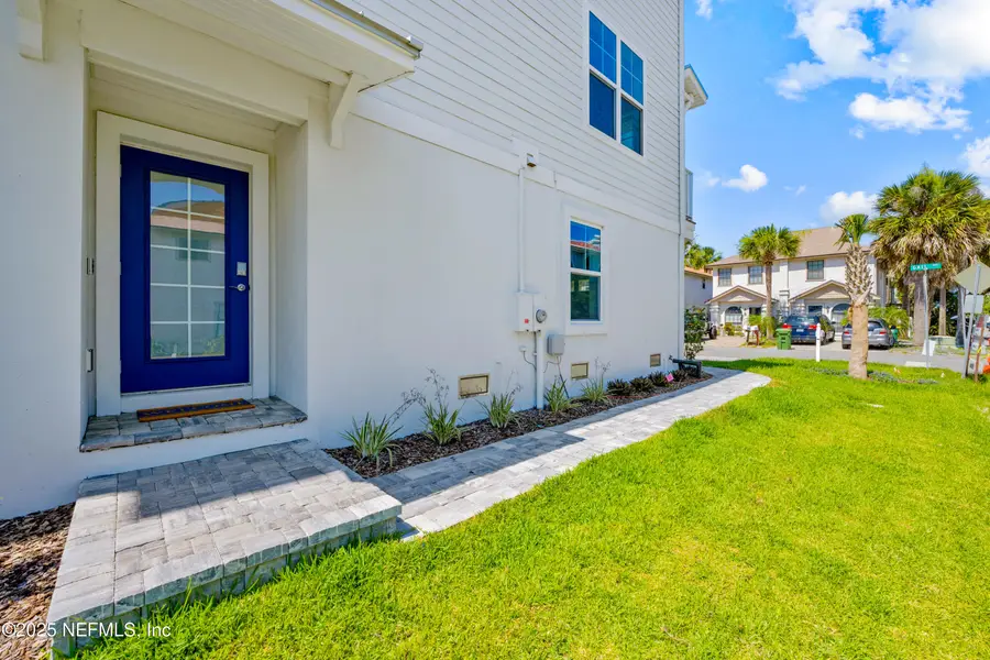 2088 Gail Avenue, Jacksonville Beach, FL 32250 - Image #2