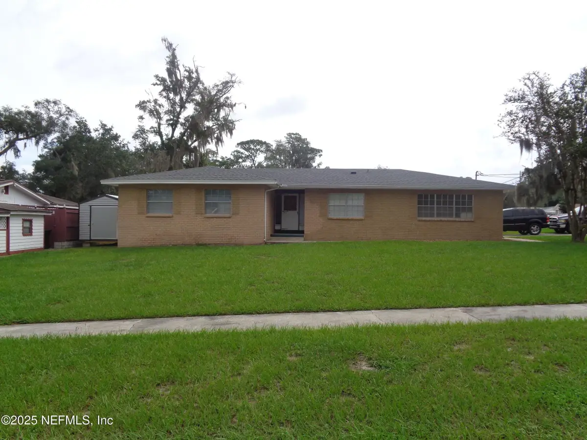 331 Neptune Road, Orange Park, FL 32073 - Image #1