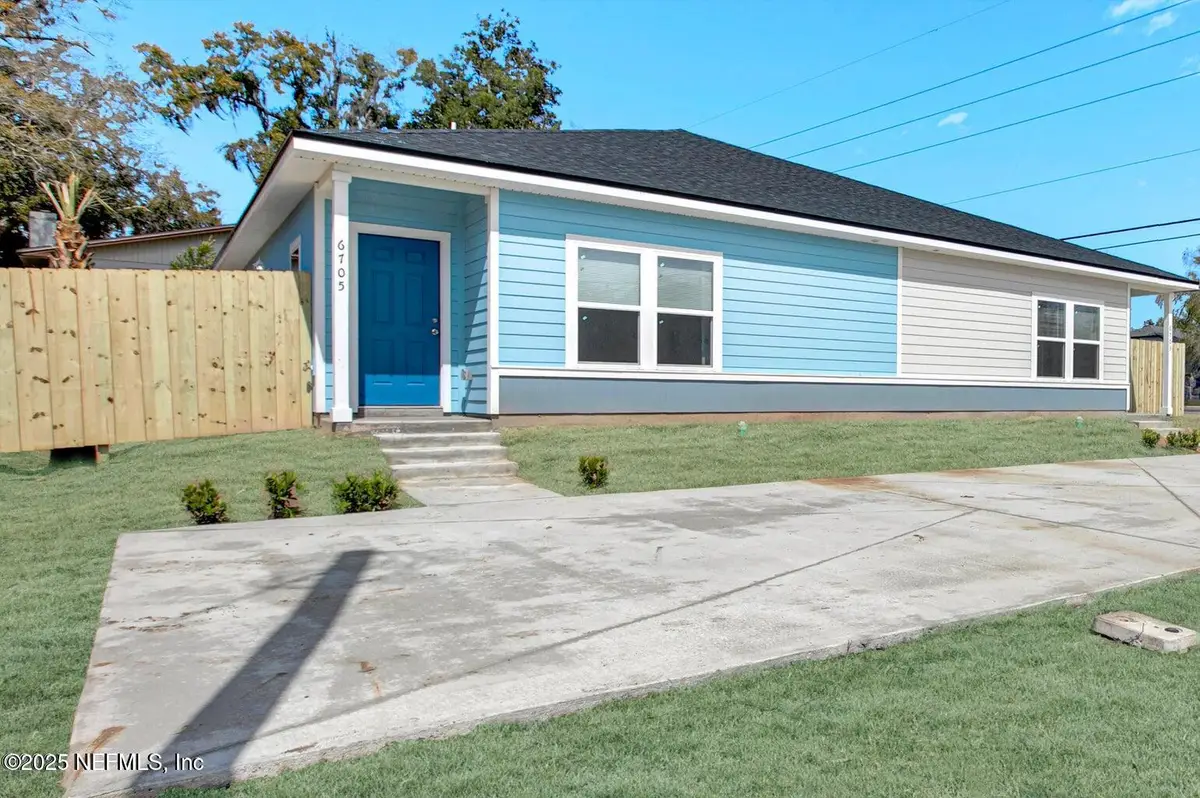 6715, 6717 Bakersfield Drive, Jacksonville, FL 32210 - Image #1