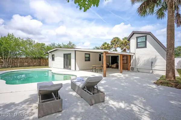 571 Hopkins Street, Neptune Beach, FL 32266