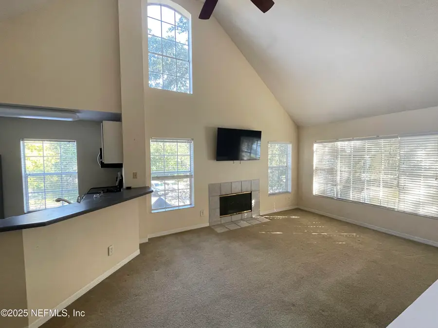 13700 Richmond Park N Drive #605, Jacksonville, FL 32224 - Image #3