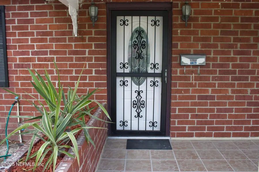 2242 Lake Lucina Drive, Jacksonville, FL 32211 - Image #3