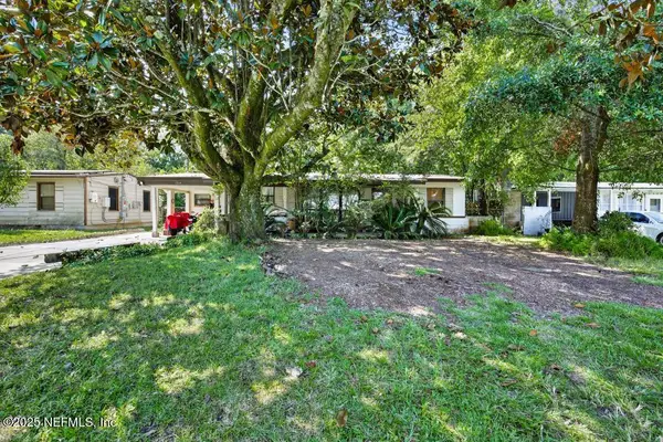 1134 Carthage Drive, Jacksonville, FL 32218