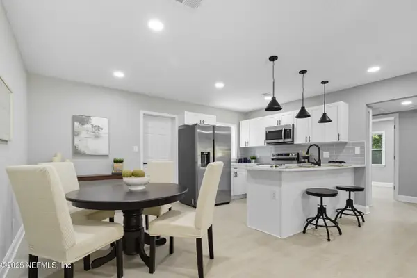 5422 Oak Forest Drive, Jacksonville, FL 32211