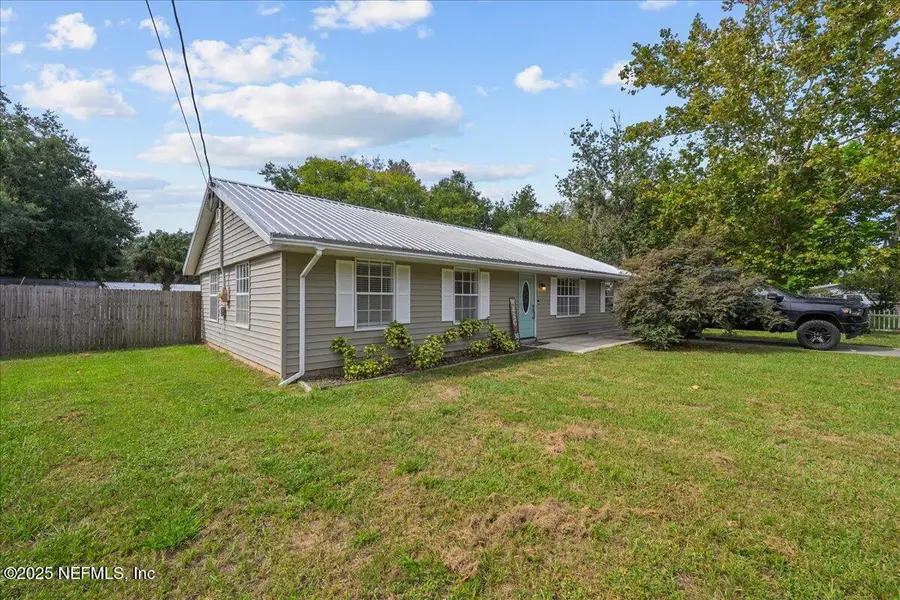105 Jackson Circle, Palatka, FL 32177 - Image #3