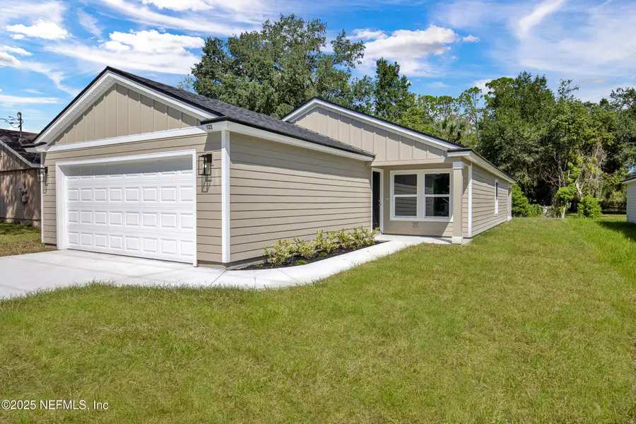 1122 Bonaventure Avenue, Green Cove Springs, FL 32043 - Image #2