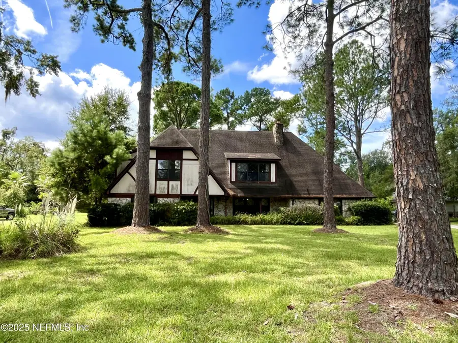 586 Tivoli Drive, Saint Johns, FL 32259 - Image #2