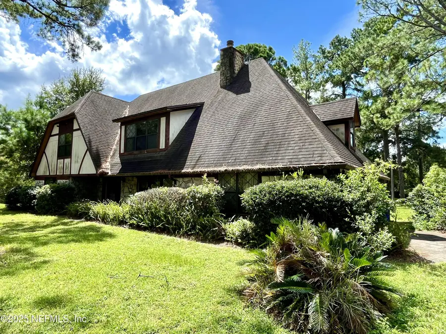 586 Tivoli Drive, Saint Johns, FL 32259 - Image #3