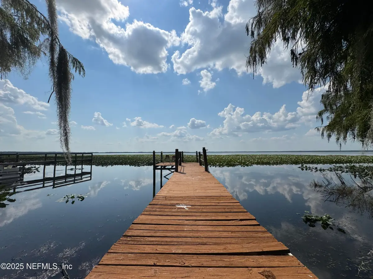 15102 Us-301, Hawthorne, FL 32640 - Image #1