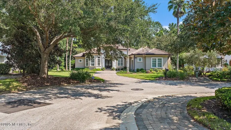 5092 Commissioners Drive, Jacksonville, FL 32224 - Image #2