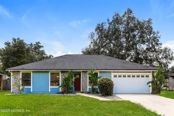 5228 Gathering Oaks W Court, Jacksonville, FL 32258