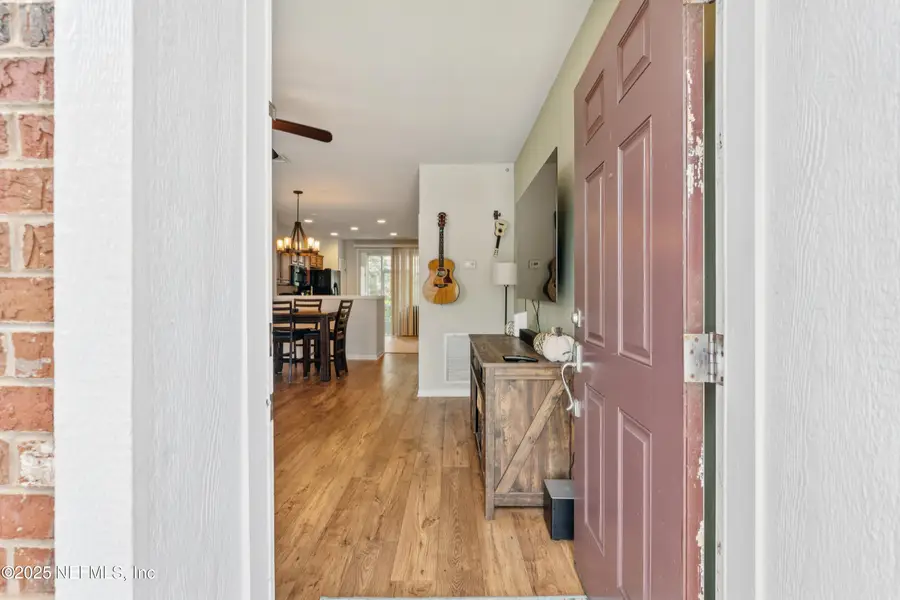 8122 Summergate Court, Jacksonville, FL 32256 - Image #3