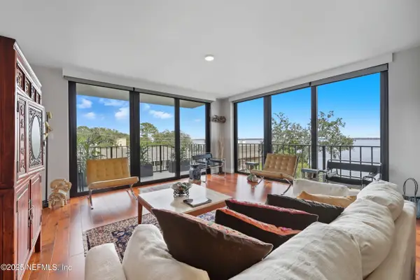 2970 St Johns Avenue #3B, Jacksonville, FL 32205