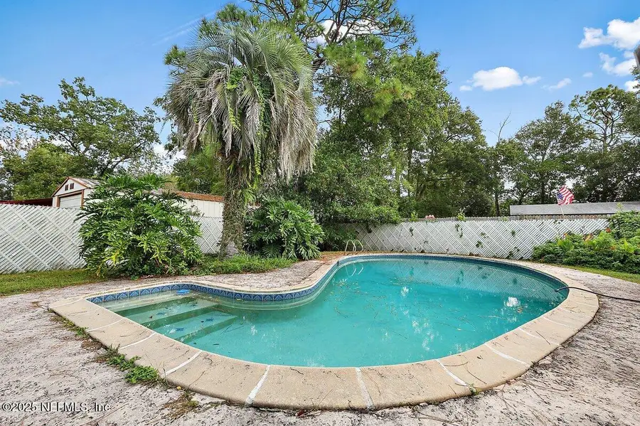 591 Clermont S Avenue, Orange Park, FL 32073 - Image #2