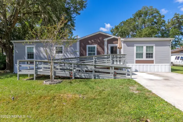 13066 Duval Lake Road, Jacksonville, FL 32218