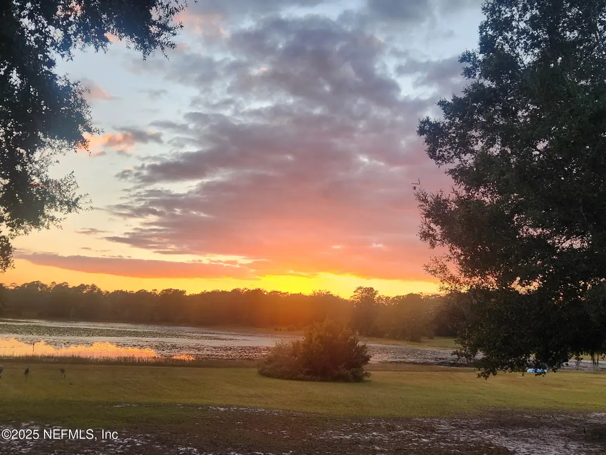 9088 SE 183rd Avenue, Ocklawaha, FL 32179 - Image #1