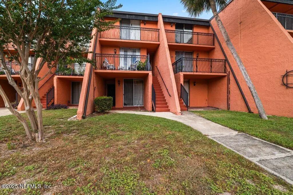 3401 Townsend Boulevard #303, Jacksonville, FL 32277 - Image #1