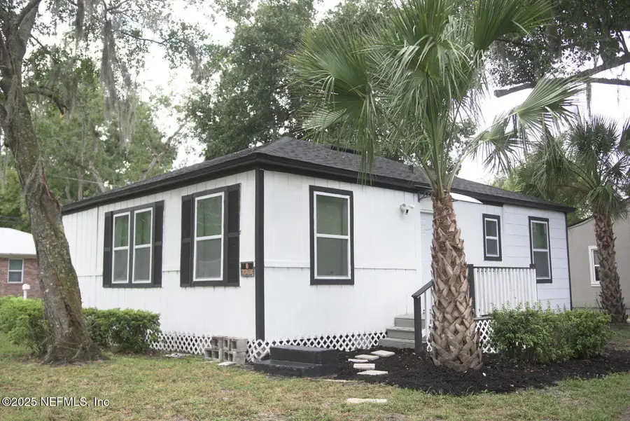 625 E 61st E Street, Jacksonville, FL 32208 - Image #3