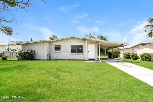 10728 Luana N Drive, Jacksonville, FL 32246