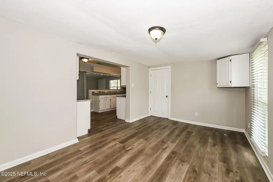 10728 Luana N Drive, Jacksonville, FL 32246 - Image #3