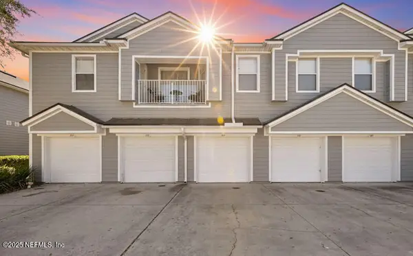 7067 Deer Lodge Circle #110, Jacksonville, FL 32256