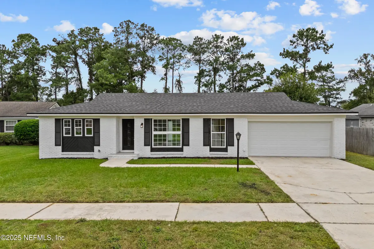 9126 Southwark Drive, Jacksonville, FL 32257 - Image #1