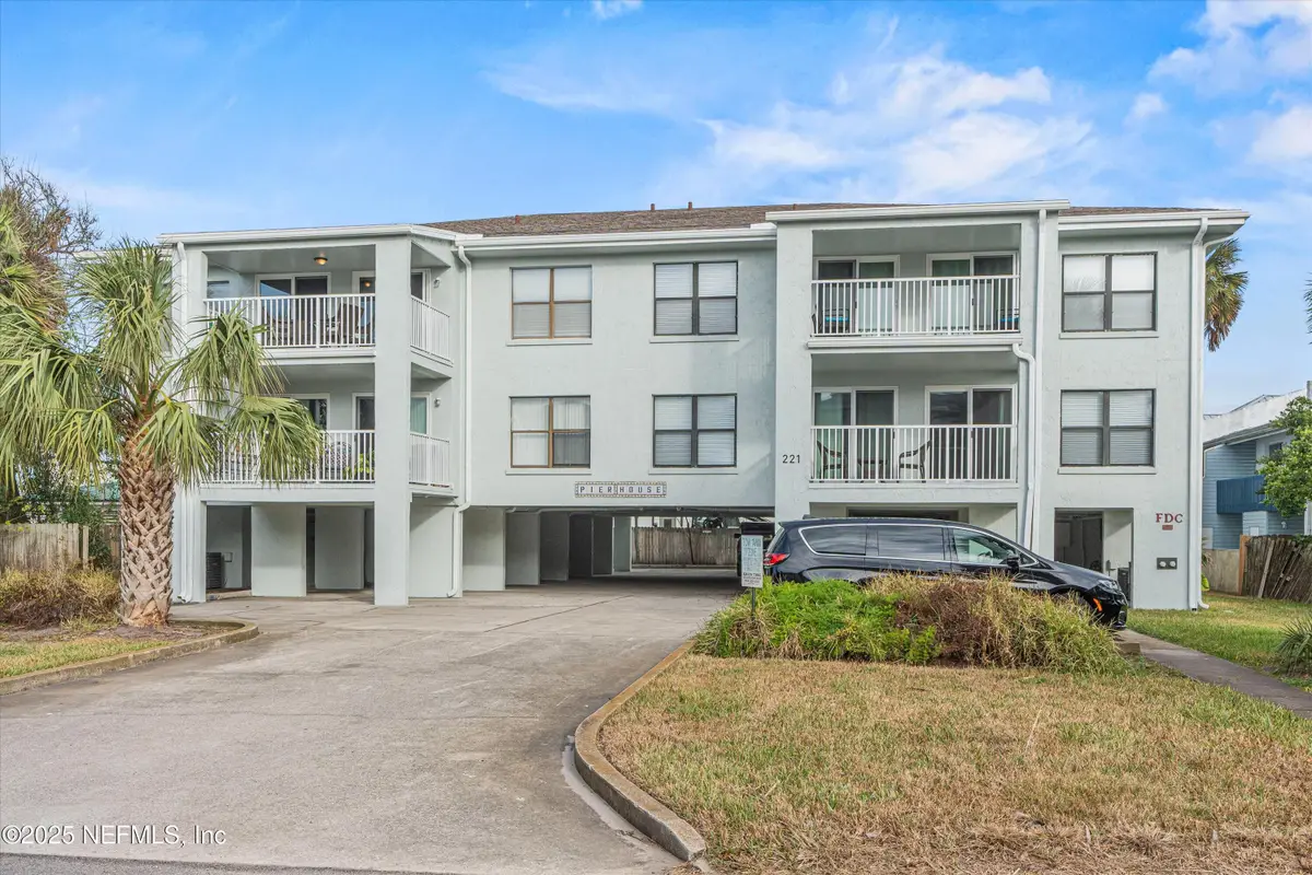 221 6th S Avenue #E, Jacksonville Beach, FL 32250 - Image #1
