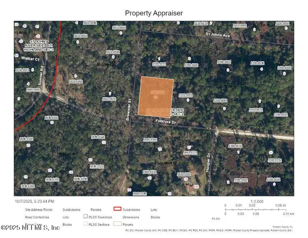 100 Folklore Drive, Satsuma, FL 32189