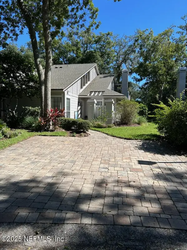 22 Sea Winds W Lane, Ponte Vedra Beach, FL 32082
