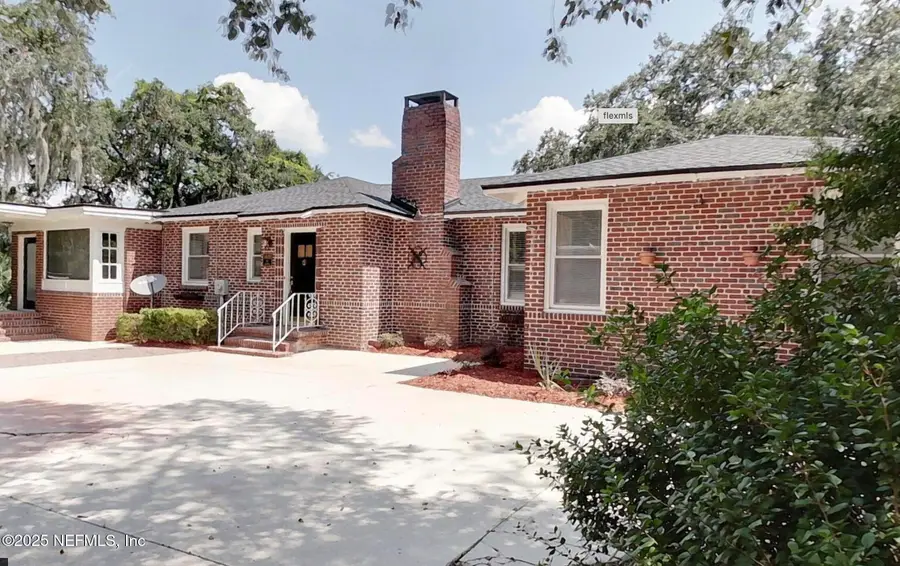 1409 Gay Avenue, Jacksonville, FL 32207 - Image #2