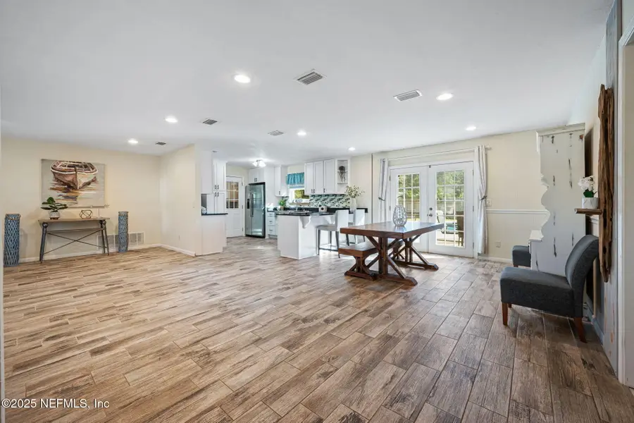 8827 Brierwood Road, Jacksonville, FL 32257 - Image #3