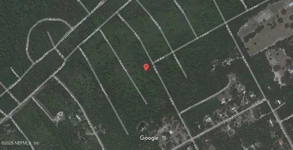 423 3rd Street, Satsuma, FL 32189