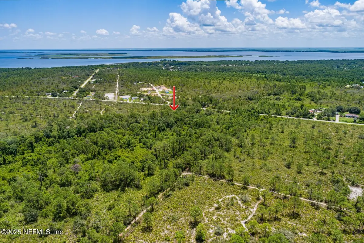 652 Hallmark Avenue, Lake Placid, FL 33852 - Image #1