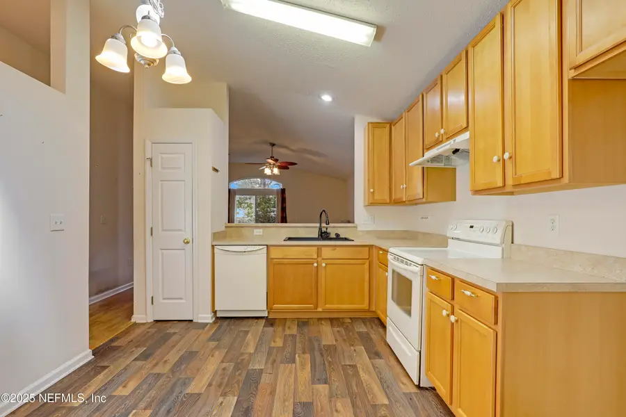 6669 Morse Glen Lane, Jacksonville, FL 32244 - Image #2