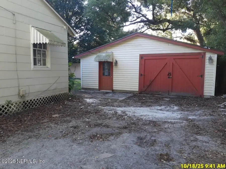3142 3rd St S Circle, Jacksonville, FL 32254 - Image #2
