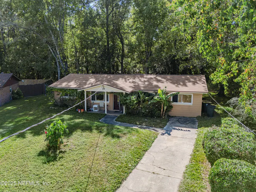 6990 Robert F Kennedy Circle, Jacksonville, FL 32209 - Image #2