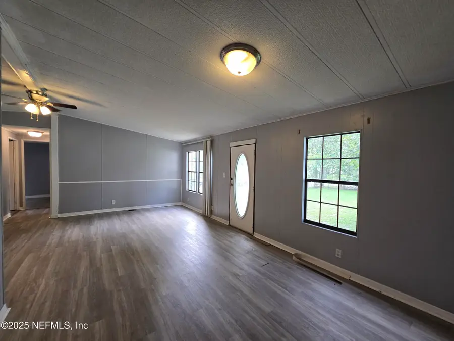 10003 Hogan Street, Jacksonville, FL 32218 - Image #2